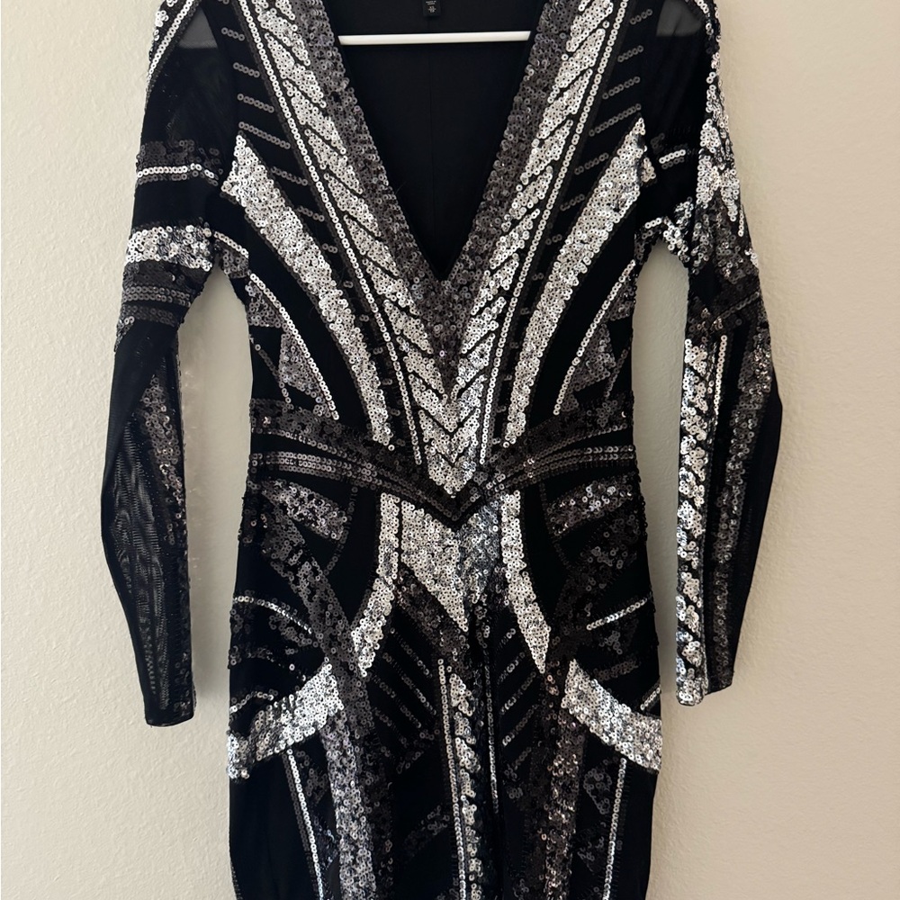 Elegant Black and Silver Sequin Dress